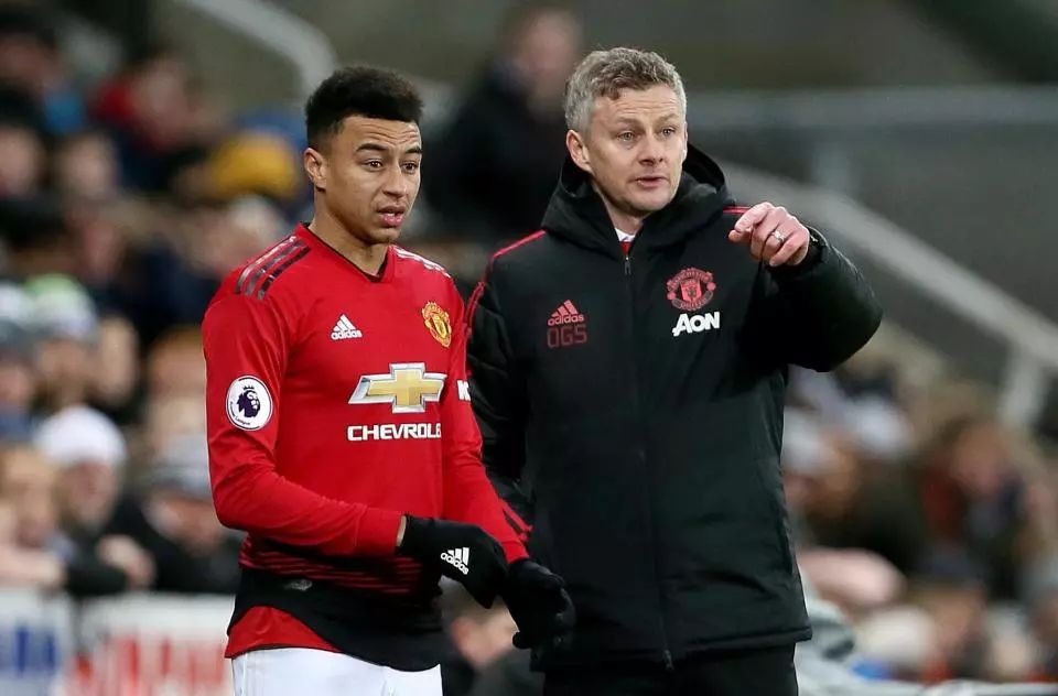 换人决定 换人决定